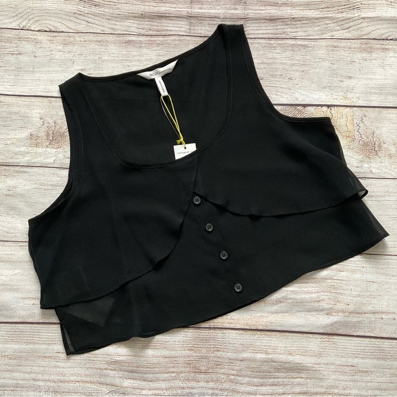 BCBGeneration Chiffon Crop Top Vest Women’s NWT Size M - Picture 1 of 6